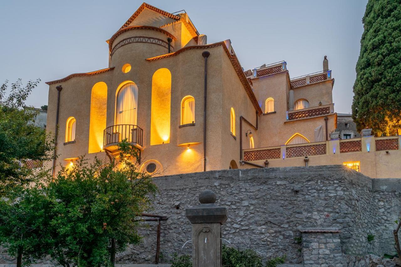 Villa Barluzzi ราเวลโล ภายนอก รูปภาพ