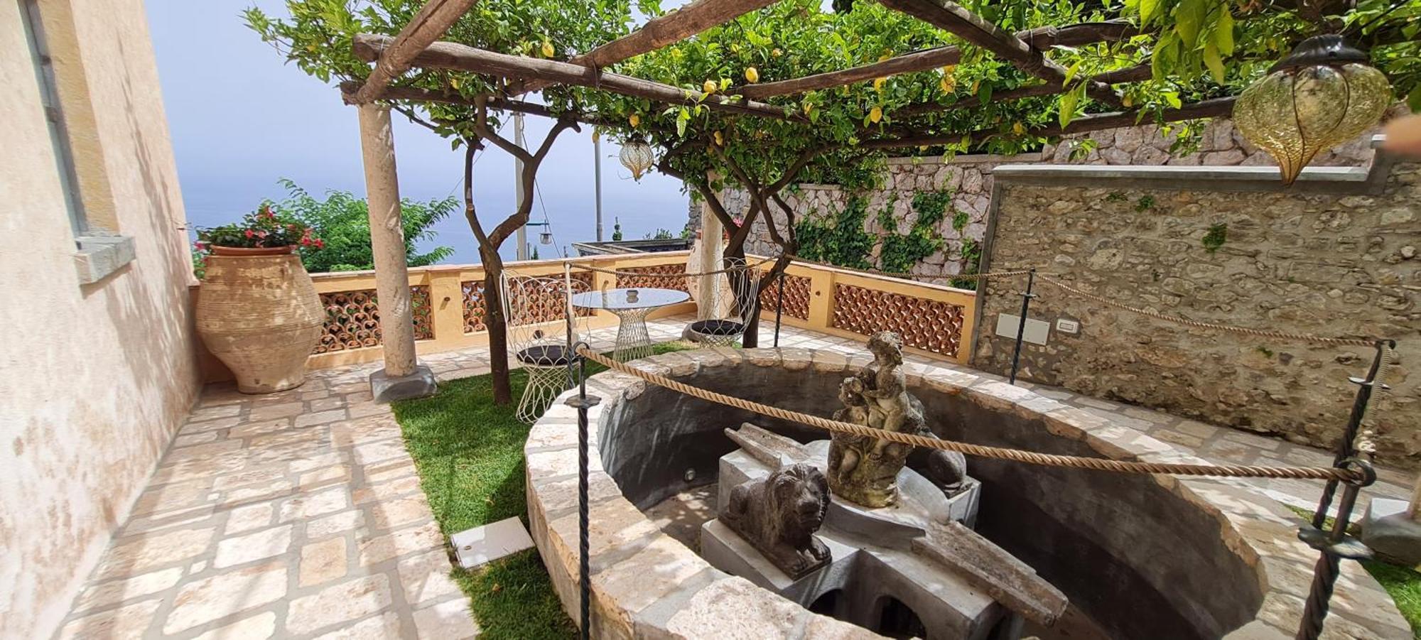 Villa Barluzzi ราเวลโล ภายนอก รูปภาพ