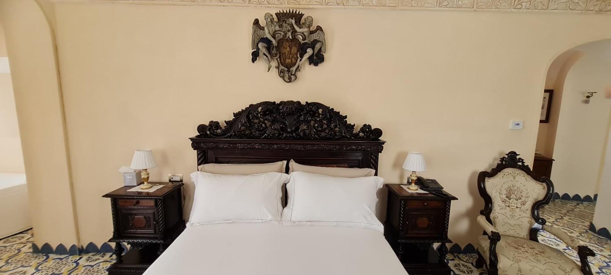 Villa Barluzzi ราเวลโล ภายนอก รูปภาพ